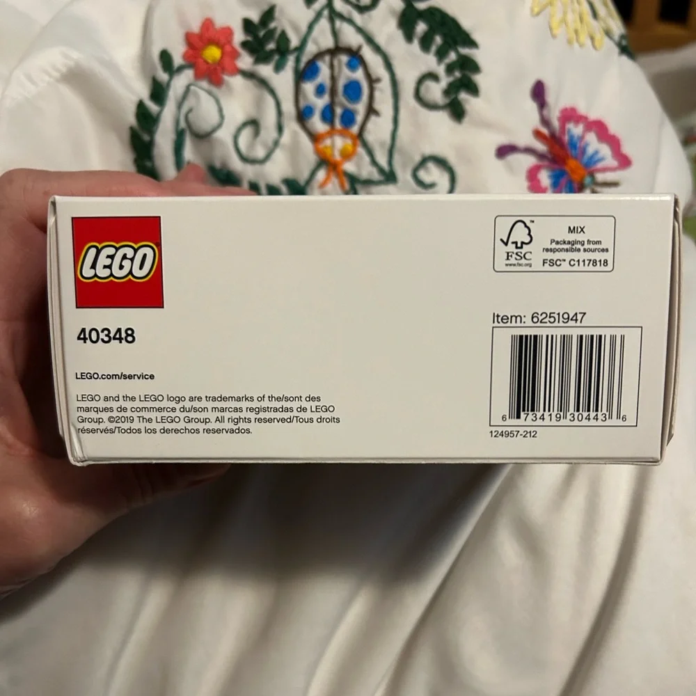 New, retired LEGO BrickHeadz Birthday Clown Building Set 40348